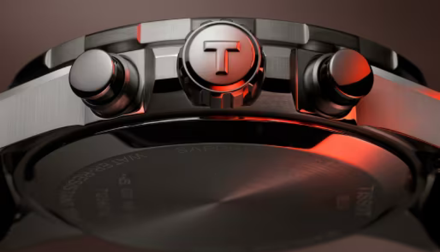 Illustrating image of the function of registering your Tissot watch on your account to keep all the information at hand.